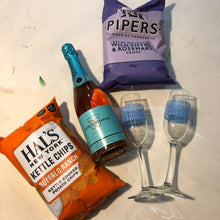 Champagne & Chips? FUCK 2020