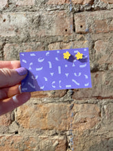Small Daisy Studs - Eco-Resin by dconstruct